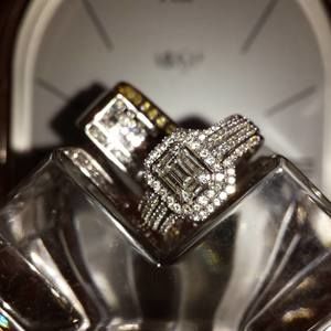 Meet your Posher, Sunya n thomas